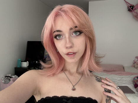 Iluvmeww page leaked private photo uncensored HD quality