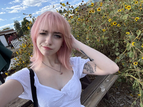 Iluvmeww page leaked private photo uncensored HD quality