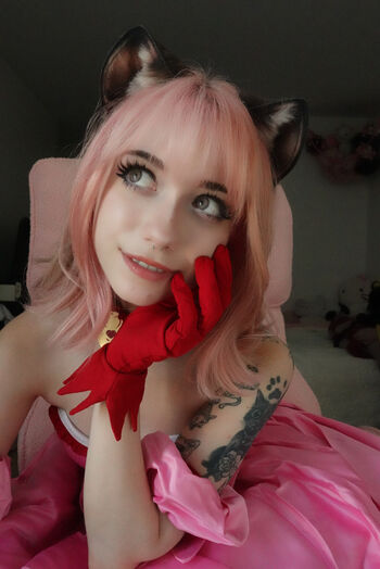 Iluvmeww page leaked private photo uncensored HD quality