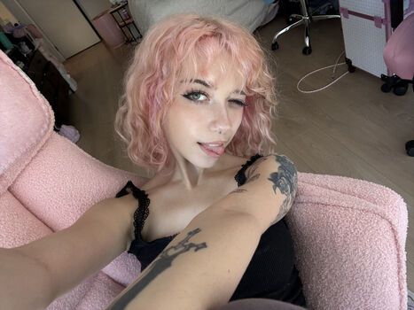 Iluvmeww page leaked private photo uncensored HD quality