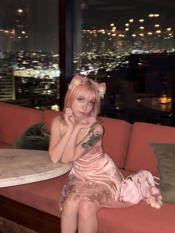 Iluvmeww page leaked private photo uncensored HD quality