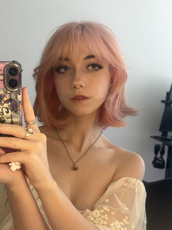 Iluvmeww leaked private photo uncensored HD quality