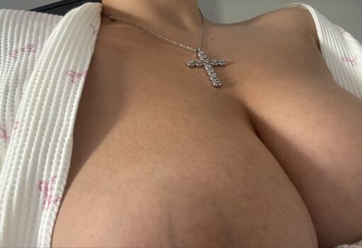 Inajitrust page leaked private photo uncensored HD quality