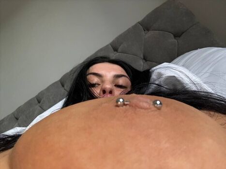 Inajitrust page leaked private photo uncensored HD quality