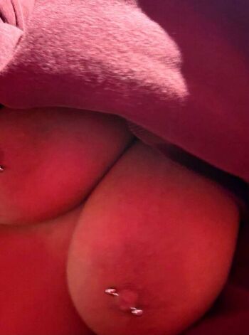 Inajitrust leaked private photo uncensored HD quality