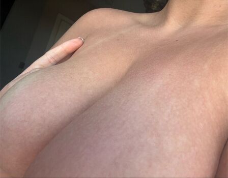 Inajitrust page leaked private photo uncensored HD quality