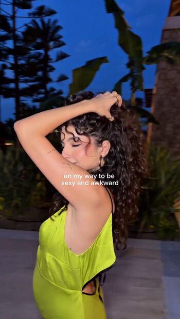 Ischtar isik page leaked private photo uncensored HD quality