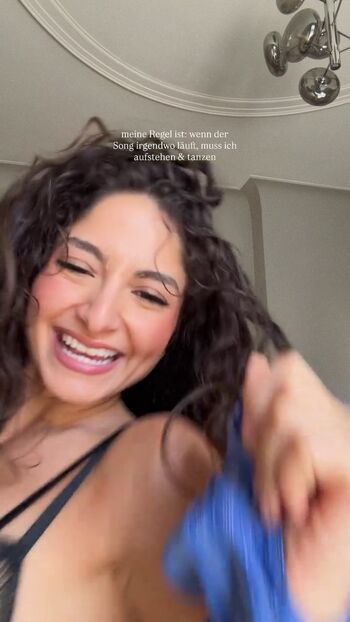 Ischtar isik page leaked private photo uncensored HD quality