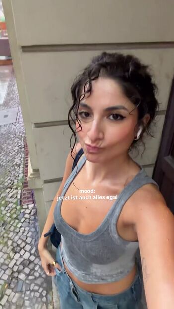 Ischtar isik page leaked private photo uncensored HD quality