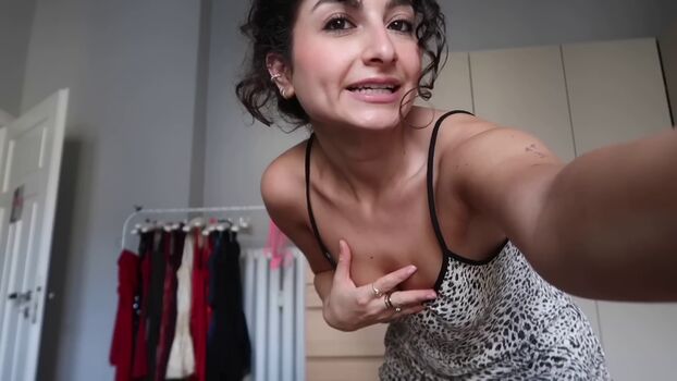 Ischtar isik leaked private photo uncensored HD quality