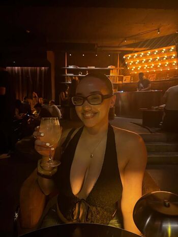 Itsqueennovaa leaked private photo uncensored HD quality