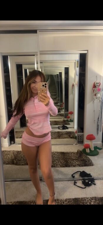 Ivanlunaaaa leaked private photo uncensored HD quality