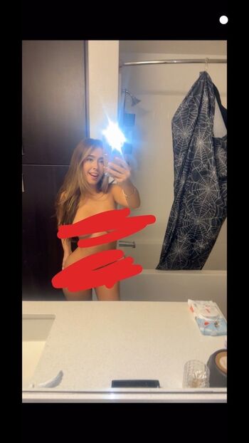 Ivanlunaaaa leaked private photo uncensored HD quality