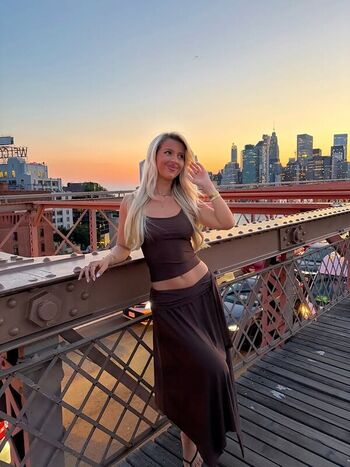 Izzytaffs page leaked private photo uncensored HD quality