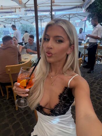 Izzytaffs leaked private photo uncensored HD quality