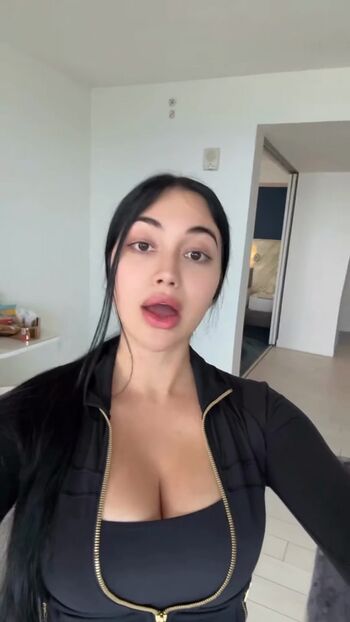 Jailyne ojeda  page leaked private photo uncensored HD quality