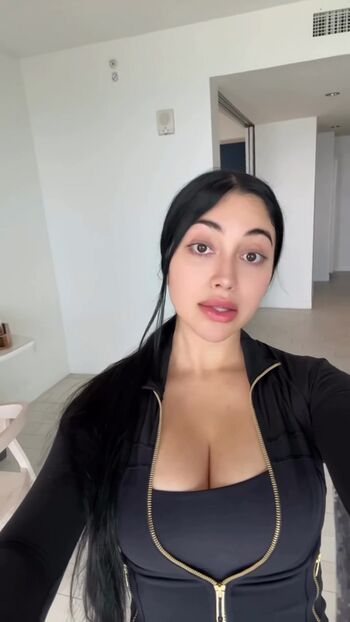 Jailyne ojeda  page leaked private photo uncensored HD quality