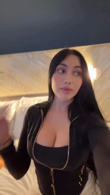 Jailyne ojeda  page leaked private photo uncensored HD quality