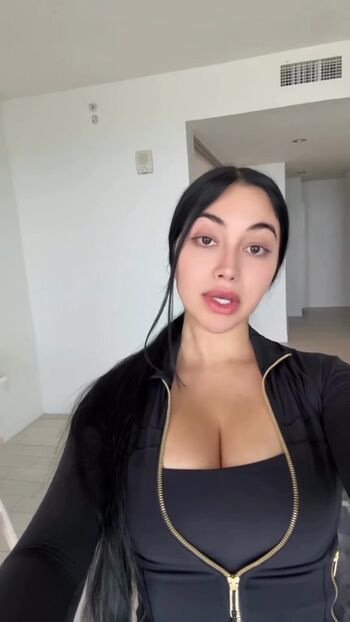 Jailyne ojeda  page leaked private photo uncensored HD quality