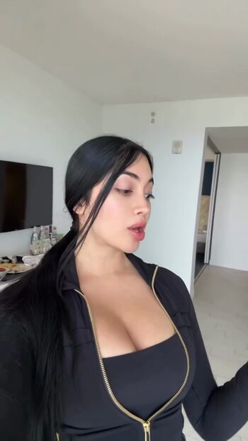 Jailyne ojeda  page leaked private photo uncensored HD quality