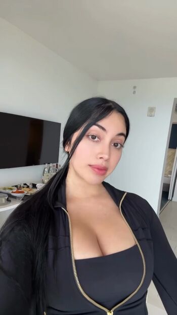 Jailyne ojeda  page leaked private photo uncensored HD quality