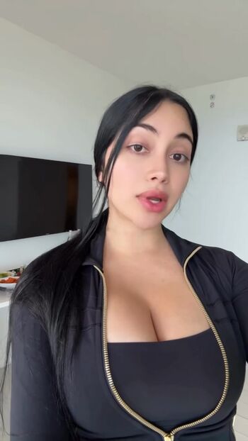 Jailyne ojeda  page leaked private photo uncensored HD quality