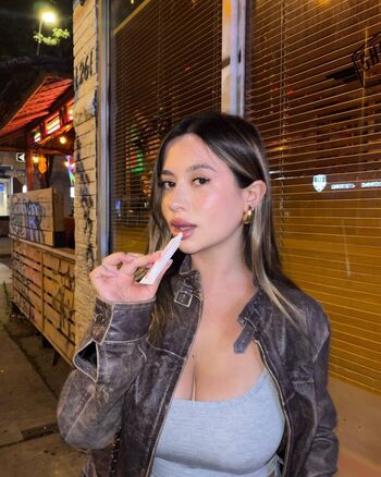Janine leaked private photo uncensored HD quality