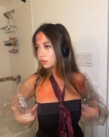 Janine leaked private photo uncensored HD quality