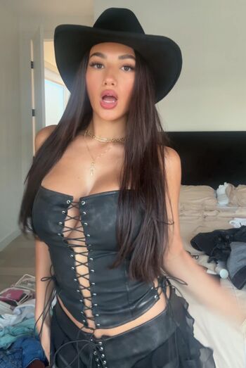 Jasmine lillyyyy  page leaked private photo uncensored HD quality