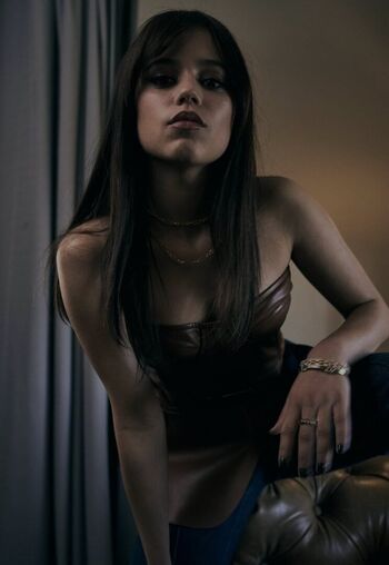 Jenna ortega  page leaked private photo uncensored HD quality