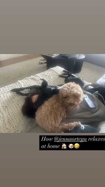 Jenna ortega  page leaked private photo uncensored HD quality