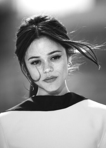 Jenna ortega  page leaked private photo uncensored HD quality