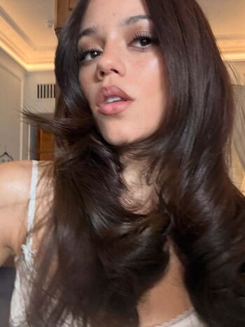 Jenna ortega leaked private photo uncensored HD quality