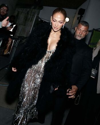 Jennifer lopez  page leaked private photo uncensored HD quality