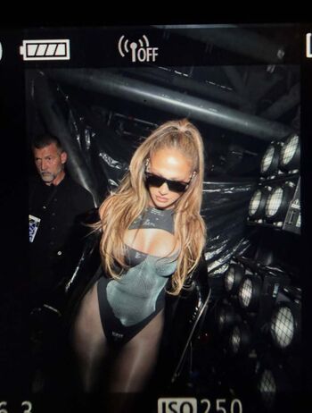 Jennifer lopez  page leaked private photo uncensored HD quality