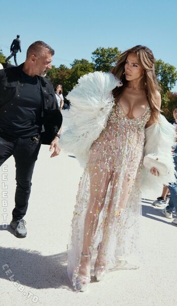 Jennifer lopez  page leaked private photo uncensored HD quality