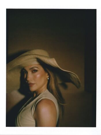 Jennifer lopez  page leaked private photo uncensored HD quality