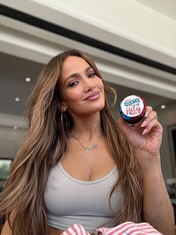 Jennifer lopez  page leaked private photo uncensored HD quality
