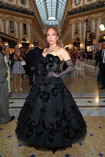 Jennifer lopez  page leaked private photo uncensored HD quality