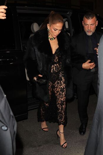 Jennifer lopez  page leaked private photo uncensored HD quality