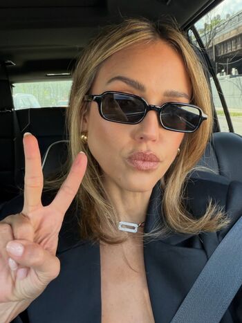 Jessica alba  page leaked private photo uncensored HD quality