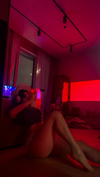 Katerina  page leaked private photo uncensored HD quality