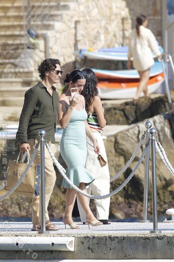 Katy perry  page leaked private photo uncensored HD quality