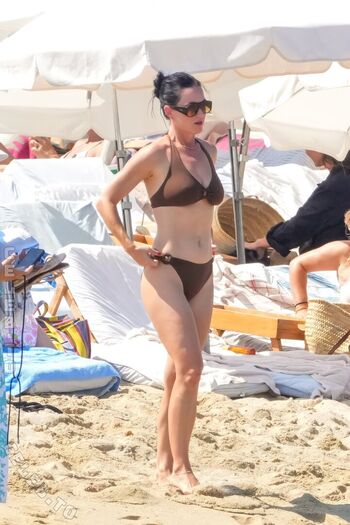 Katy perry  page leaked private photo uncensored HD quality
