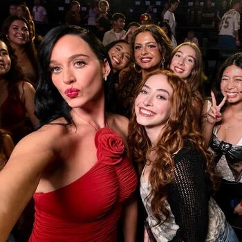 Katy perry  page leaked private photo uncensored HD quality