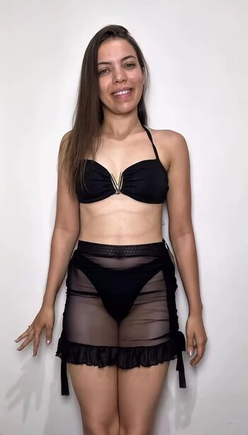 Kaylaasantos leaked private photo uncensored HD quality