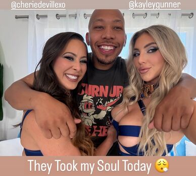Kayley gunner  page leaked private photo uncensored HD quality