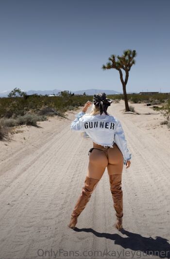 Kayley gunner  page leaked private photo uncensored HD quality