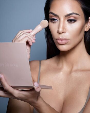 Kim kardashian  page leaked private photo uncensored HD quality