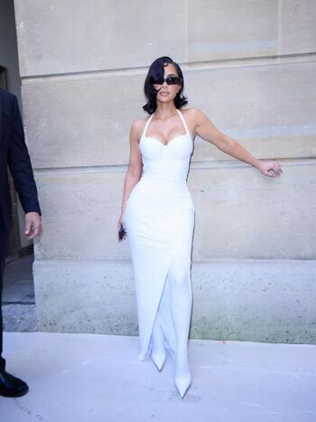 Kim kardashian  page leaked private photo uncensored HD quality